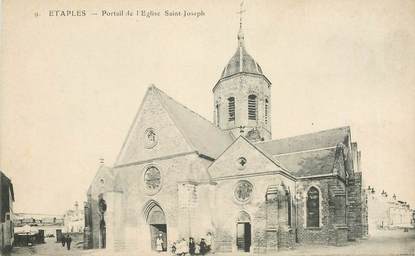 CPA FRANCE 62 "Etaples, Portail de l'Eglise Saint Joseph"