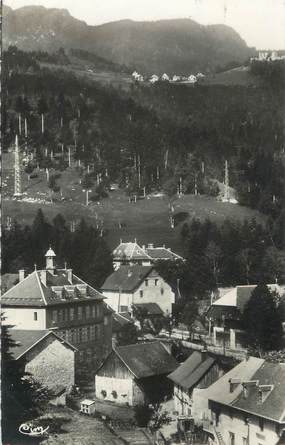 CPSM FRANCE 38 " St Pierre d'Entremont, Quartier des Ecoles"