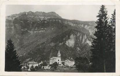 CPSM FRANCE 38 " St Julien de Ratz, Le village et la Grande Sûre"