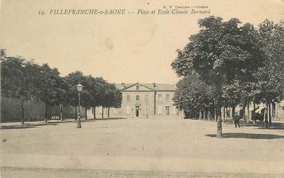 CPA FRANCE 69 " Villefranche sur Saône, Place et Ecole Bernard"