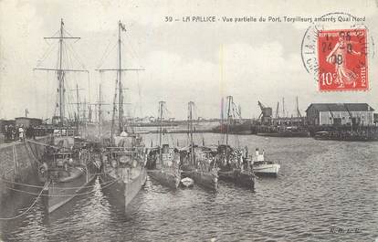 CPA FRANCE 17 " La Pallice, Vue partielle du Port"