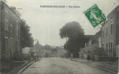 CPA FRANCE 70 " Dampierre sur Salon, Rue Carnot"