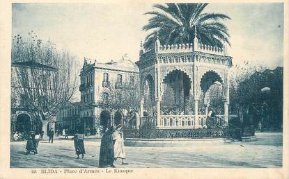 CPA ALGERIE " Blida, Place d'Armes , le kiosque"