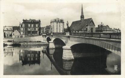 CPSM FRANCE 89 " Sens, Le grand pont et l'église"