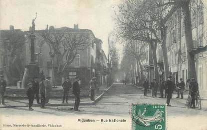 CPA FRANCE 83 "Vidauban, Rue Nationale"