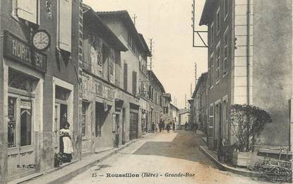 CPA FRANCE 38 " Roussillon, La Grande Rue"