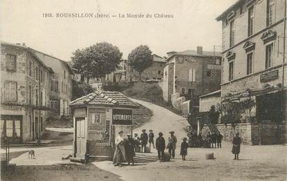 CPA FRANCE 38 " Roussillon, La montée du château"
