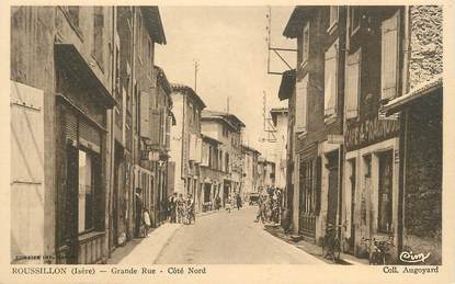 CPA FRANCE 38 " Roussillon, Grande rue"