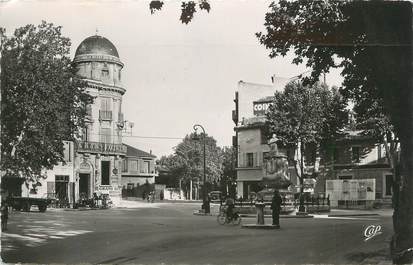 CPSM FRANCE 84 " Cavaillon, La Place Gambetta"