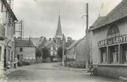 63 Puy De DÔme CPSM FRANCE 63 " Egliseneuve d'Entraigues, La Place"