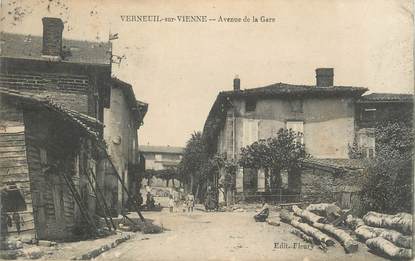 CPA FRANCE 87 "Verneuil sur Vienne, Avenue de la Gare"