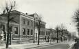 CPSM FRANCE 94 "Arcueil, Ecole de Laplace groupe garçons et l'Avenue"