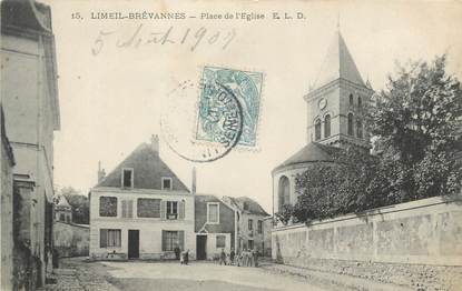 CPA FRANCE 94 "Limeil Brévannes, Place de l'église"