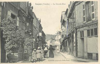 CPA FRANCE 85 "Luçon, La grande rue"