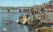 85 Vendee CPSM FRANCE 85 " St Gilles sur Vie, Un coin du port et le pont"