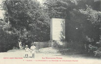 CPA FRANCE 11 " Alzau, Le monument aux morts"