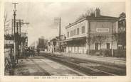 91 Essonne CPA FRANCE 91 " Ris Orangis, Le quai de la gare"