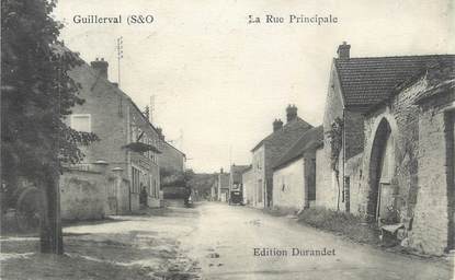 CPA FRANCE 91 "Guillerval, La rue principale"