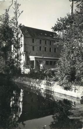 CPSM FRANCE 91 " Boissy la Rivière, Centre d'Education Ouvrière FTC, Le Moulin'