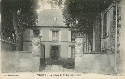 CPA FRANCE 72 "Fresnay, la Maison de M. Langlet, notaire"