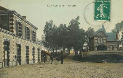 CPA FRANCE 27 " Pacy sur Eure, La Gare"