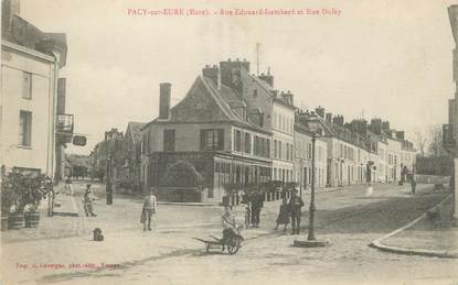 CPA FRANCE 27 " Pacy sur Eure, Rue Edouard Isambard et Rue Dufay"