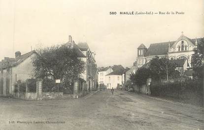 CPA FRANCE 44 " Riaillé, Rue de la Poste"