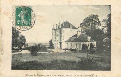 CPA FRANCE 86 " Près de St Gervais les Trois Clochers, Le Château de Vigneau"