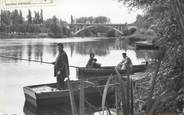 86 Vienne CPSM FRANCE 86 "La Roche Posay, Un coin de pêche sur la Creuse"