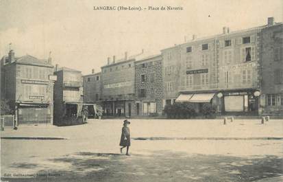 CPA FRANCE 43 " Langeac, Place de Navarin"