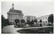 69 RhÔne CPSM FRANCE 69 " Villefranche sur Saône, La Mairie, le Forum et la nouvelle Poste"