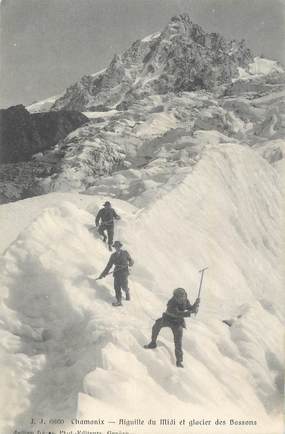 CPA FRANCE 74 " Chamonix, Aiguille du Midi et Glacier des Bossons"