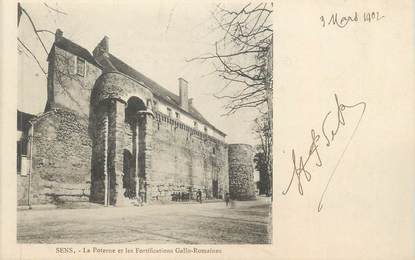 CPA FRANCE 89 " Sens, La Poterne et les Fortifications Gallo Romaine"