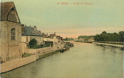 CPA FRANCE 89 " Sens, Bords de l'Yonne"