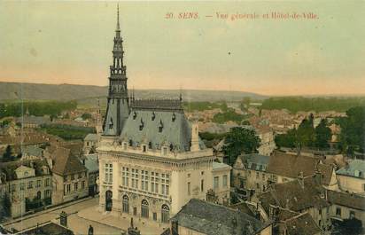 CPA FRANCE 89 " Sens, Vue générale et Hôtel de Ville"