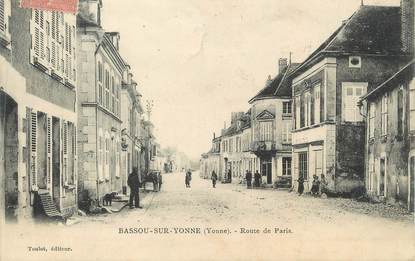 CPA FRANCE 89 " Bassous sur Yonne, Route de Paris"