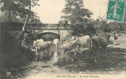 CPA FRANCE 89 "Lavau, Le Pont d'Arcole"