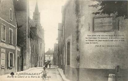 CPA FRANCE 89 " St Julien du Sault, Rue de la Liberté et la Pierre de la Bastille"