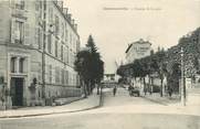 88 Vosge CPA FRANCE 88 " Contrexéville, Avenue de la Gare"