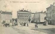 88 Vosge CPA FRANCE 88 " Mirecourt, Place et Avenue Jeanne d'Arc"