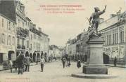 88 Vosge CPA FRANCE 88 " Remiremont, La rue des Arcades et la Statue du Volontaire"