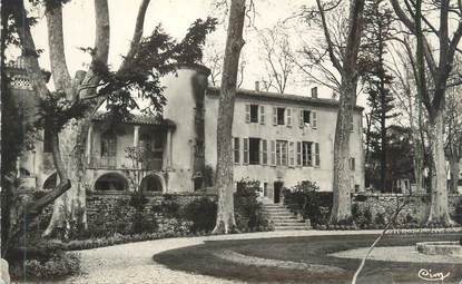 CPSM FRANCE 84 "Grambois, La Colonie de Vacances des PTT, le Château de St Léger"