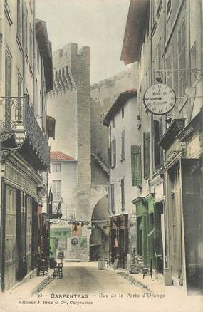 CPA FRANCE 84 " Carpentras, Rue de la Porte d'Orange"