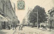 84 Vaucluse CPA FRANCE 84 " Avignon, La Rue de la République"