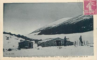 CPA FRANCE 84 "Le Mont Ventoux, Les bergeries et l'entrée des pistes de ski"