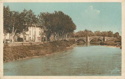 CPA FRANCE 84 "Bédarrides, Le quai et le pont sur l'Ouvèze"