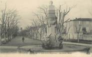 84 Vaucluse CPA FRANCE 84 "Pertuis, Cours de la République et le monument Morel"