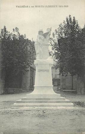 CPA FRANCE 84 " Valréas, Le monument aux morts"