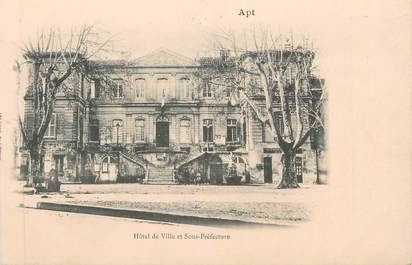 CPA FRANCE 84 " Apt, Hôtel de Ville et Sous- Préfecture"