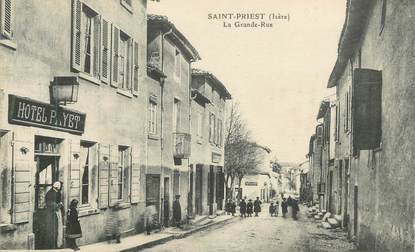 CPA FRANCE 69 " St Priest, La Grande Rue"